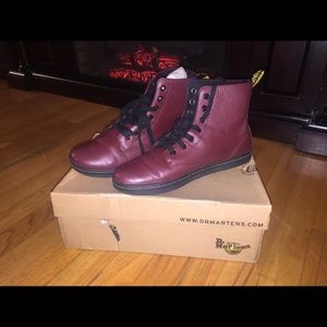 Dr Martens Size 9 BRAND NEW